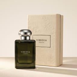 Green Vine & Aromatic Woods  Intense