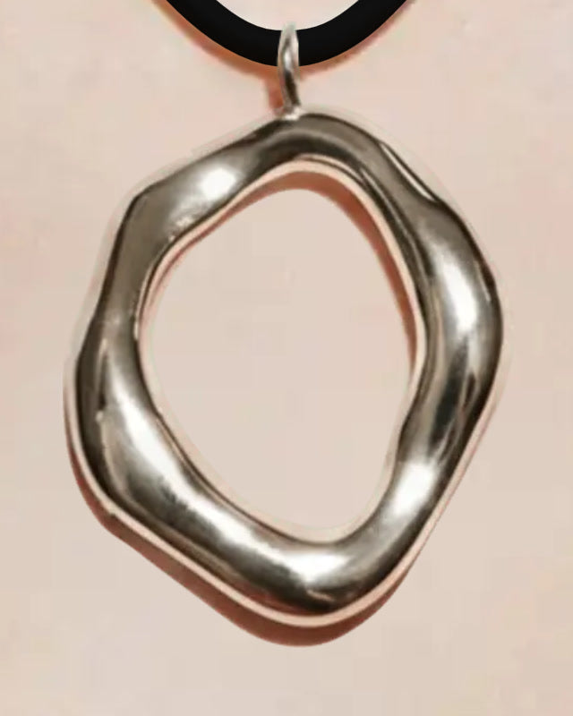 Organic Ring Pendant · White Gold, close-up